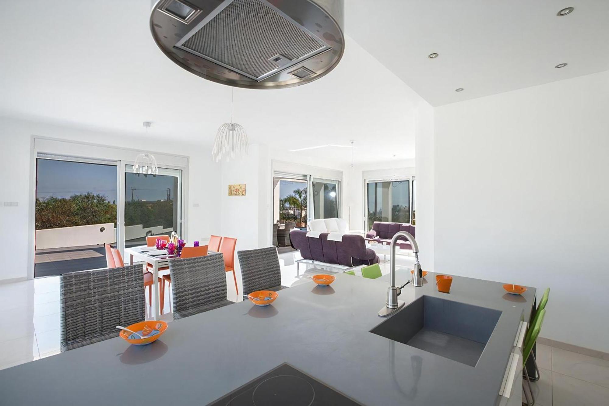 Villa Protara Chrysos - Beautiful 5 Bedroom Protaras Villa - Walking Distance To Fig Tree Bay Exterior foto